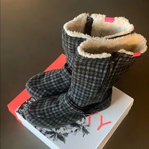 Plaid Roxy Boots w/ side zipper
